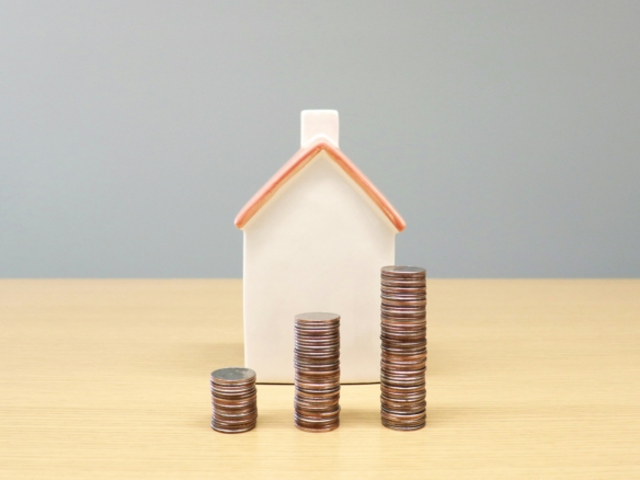 Renting in Japan - Amazing Realty - By Artful Homes in Unsplash