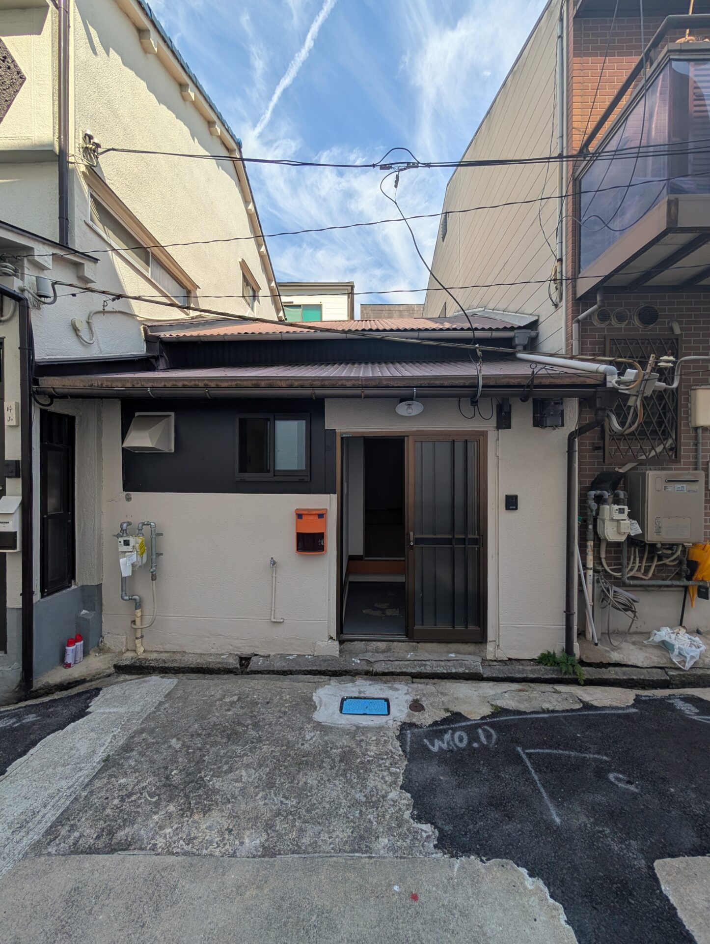 House for rent in Amagasaki – Amazing Realty 10 House in Amagasaki for rent 1DK + Loft Pets Allow