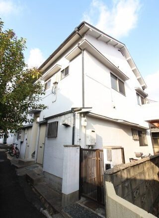 Apartamento en Alquiler en Kobe – Barrio de Nada, Cerca de la Estación Ojikoen