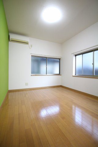 Apartamento en Alquiler en Kobe – Barrio de Nada, Cerca de la Estación Ojikoen